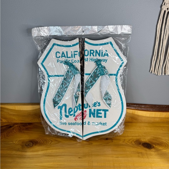 Neptune's Net California Restaurant OfficialFlip-Flops Men Size 9-11 (L) - Picture 1 of 5